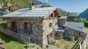 Authentic 5-room farmhouse - close to ski lifts  Ref # C5653 