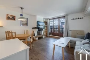 Helle 1-Schlafzimmer-Wohnung plus Schlafnische im Herzen von Chamonix Mont-Blanc Ref # C6557 