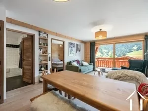 Zwei Schlafzimmer - freie Aussicht - nahe dem Dorfzentrum Ref # C6748 