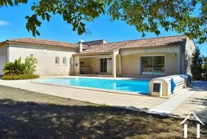 Villa : beheiztem Pool & Aussicht bei Dorf & 25 km  Strand Ref # 18-3885 