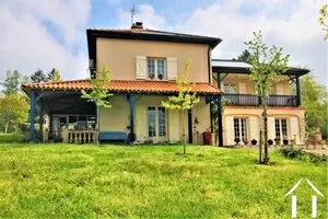 Charmantes Familienhaus mit großem Garten und schöner Aussicht Ref # JP5420S 