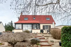 Charmantes Landhaus mit Pool und großzügigem Wohnraum – Einzugsbereit! Ref # bh5571h 