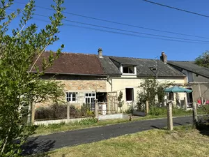 Gemütliches Bauernhaus im schönen Tal der Ternin, Morvan-Park Ref # CVH5593 