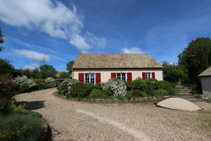 Einfamilienhaus auf einer Ebene, gebaut im Jahr 2015 Ref # CR5602BS 