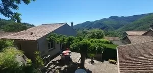 Beautiful property with views  at the foot of the Caroux Ref # 09-6926 