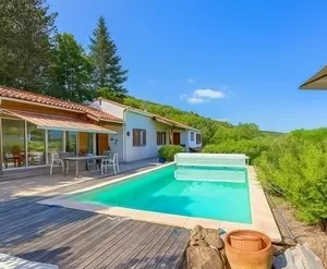 Villa with heated pool and views  Ref # 11-2526 