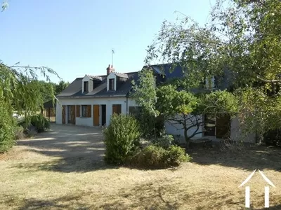 Immobilien 1 hectare ++ zu verkaufen longue jumelles, pays-de-la-loire, P1310 Bild - 1