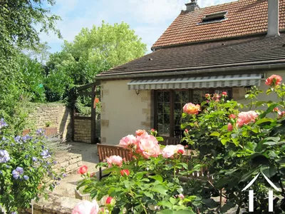 Dorfshaus zu verkaufen tonnerre, burgund, PW3186B Bild - 1