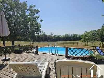 Haus zu verkaufen chalus, auvergne, Li1010 Bild - 13