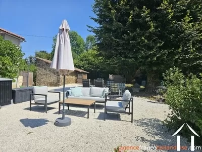 Haus zu verkaufen chalus, auvergne, Li1010 Bild - 30