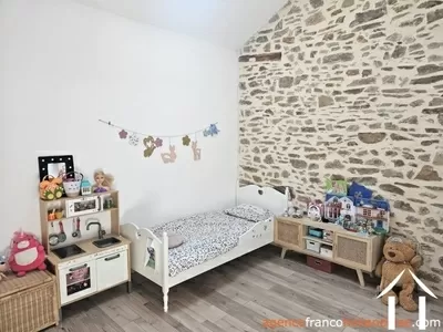 Haus zu verkaufen chalus, auvergne, Li1010 Bild - 27