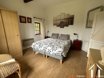Haus zu verkaufen chalus, auvergne, Li1040 Bild - 14
