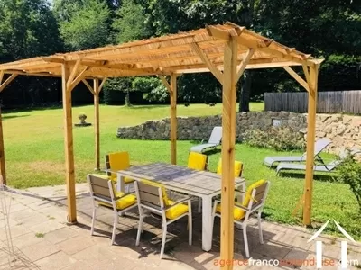 Haus zu verkaufen chalus, auvergne, Li1040 Bild - 30