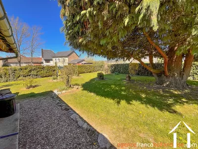 Dorfshaus zu verkaufen chateauneuf la foret, limousin, Li1043 Bild - 28