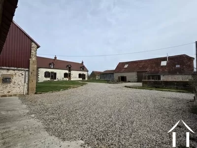 Bauerhaus zu verkaufen bourbon l archambault, auvergne, AP030071081 Bild - 10