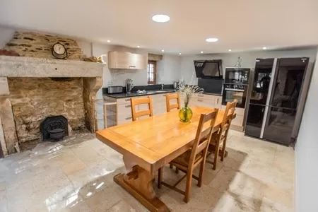 Schloss zu verkaufen bollene, provence-cote-d'azur, EG11-2523 Bild - 6