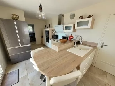 Haus zu verkaufen faugeres, rhone-alpes, EG11-2546 Bild - 4