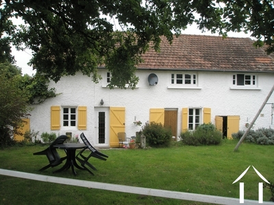 Großer Langhaus mit Blick auf 9281 m2 Ref # MW5414L 