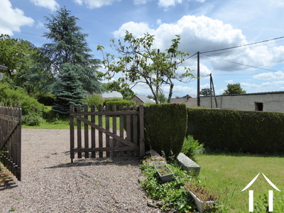 Charakterhaus zu verkaufen ouroux en morvan, burgund, MW5231L Bild - 21