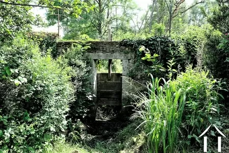 Das Durchflussventil des Flusses