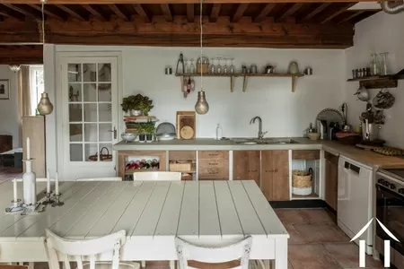 Charakterhaus zu verkaufen arleuf, burgund, CvH5323L Bild - 4
