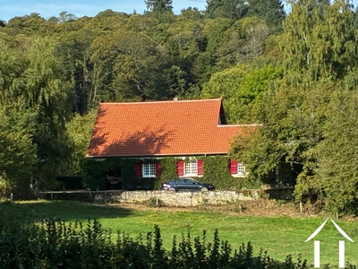 Komfortables freistehendes Haus im Naturpark Morvan Ref # cvh5627 