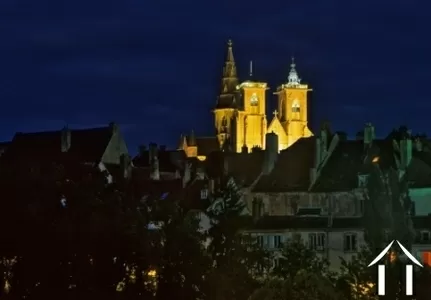 Nachtzeit in der Stadt