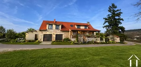 AI Impression of possible renovation.   (No rights - just for information)