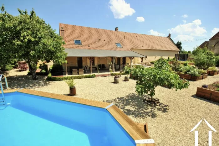 LIVING THE DREAM bild-2