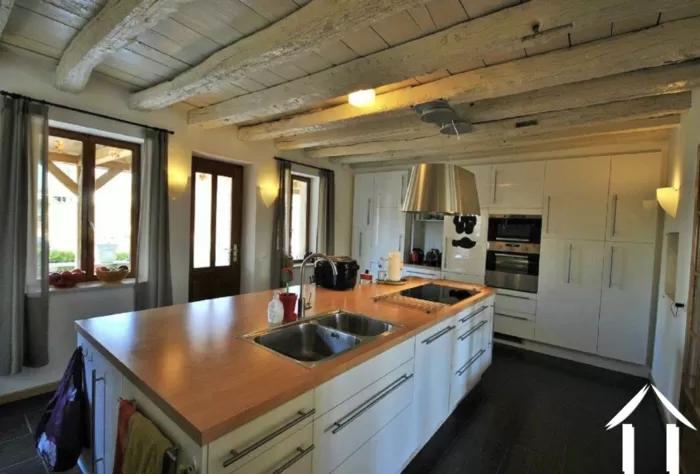 LIVING THE DREAM bild-3