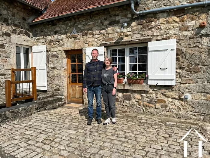 LIVING THE DREAM bild-1